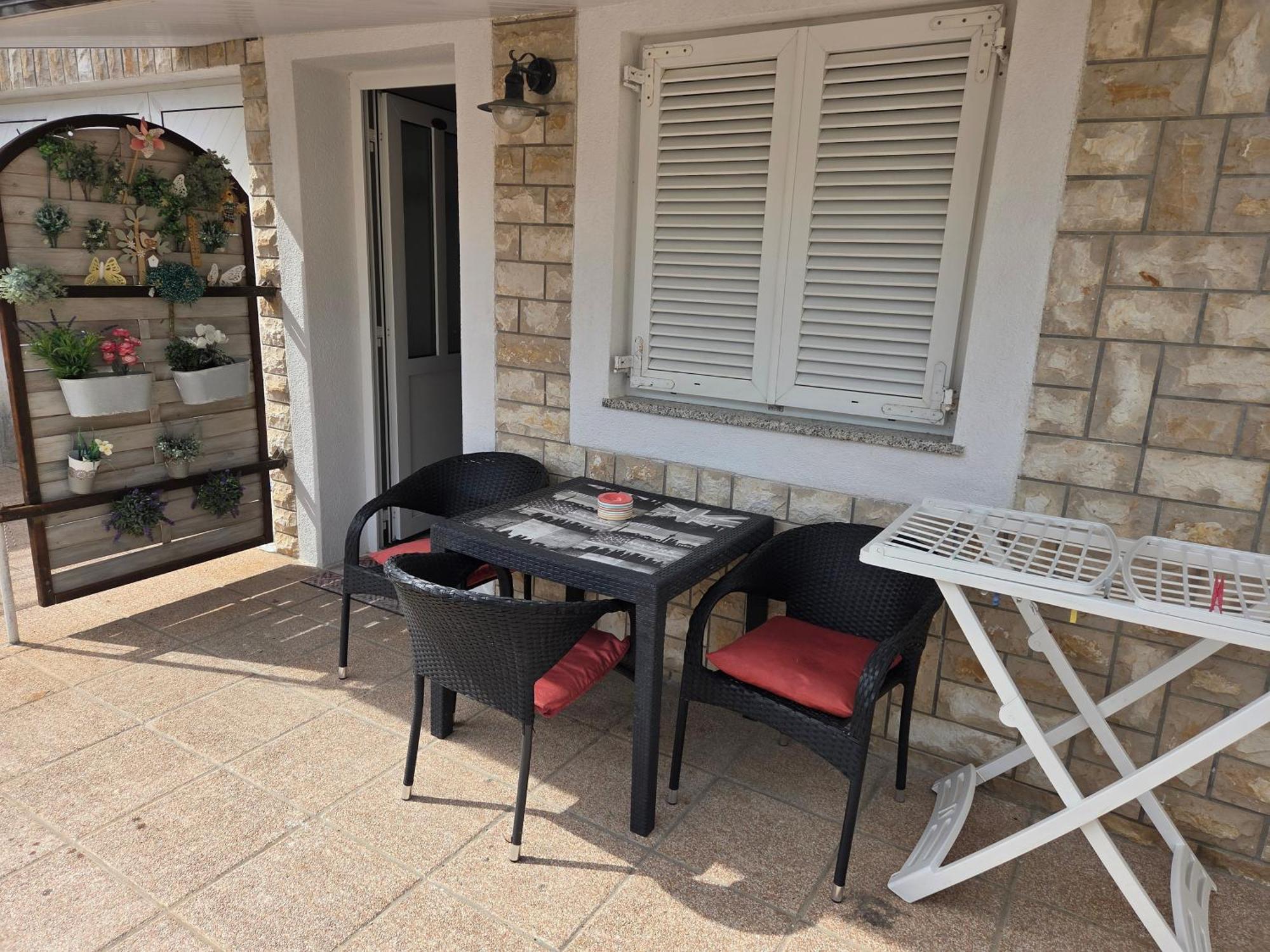 Apartments & Rooms Nensi Baska  Exterior photo
